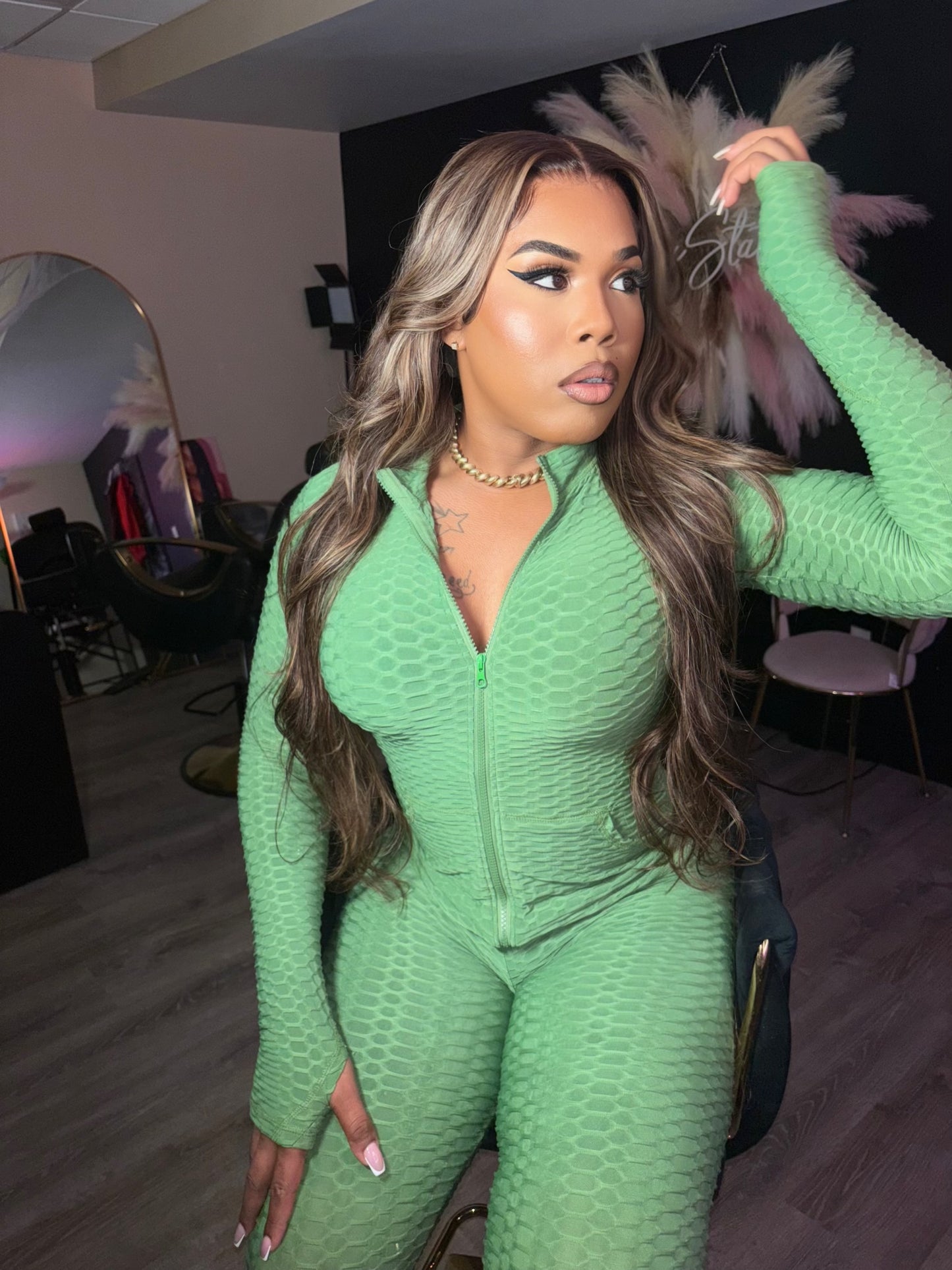 “Rich Girl” HighLight 13x6 HD Lace Wig