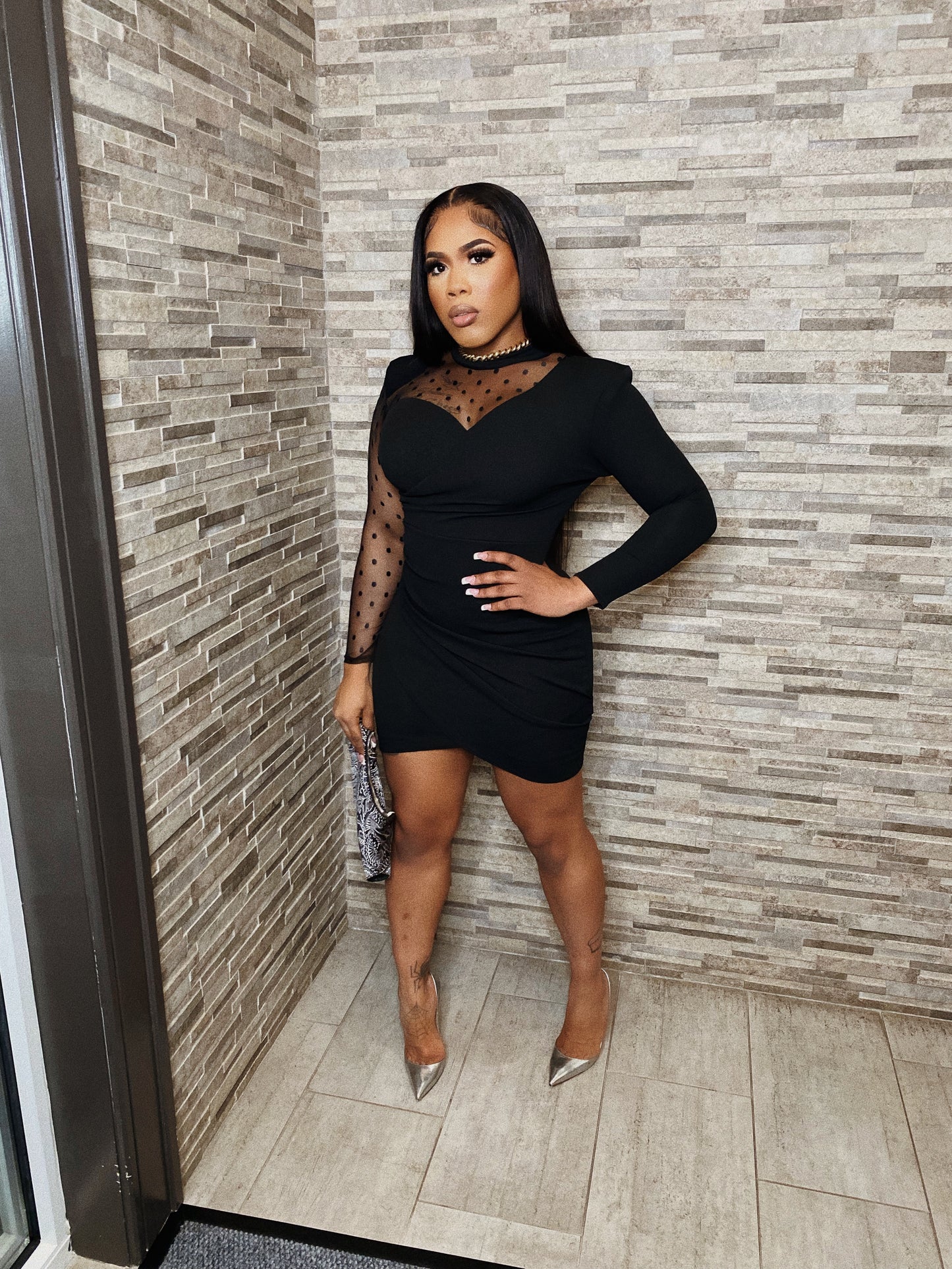 “Classy” bodycon dress